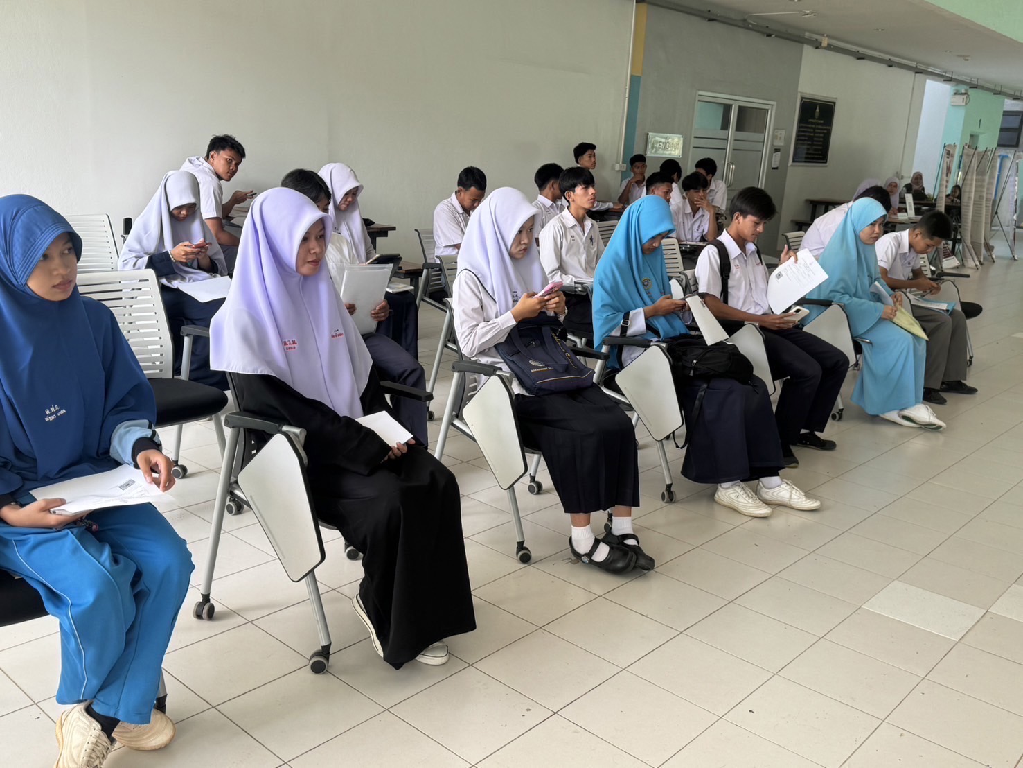 บรรยากาศการสอบสัมภาษณ์ รูปที่ 4